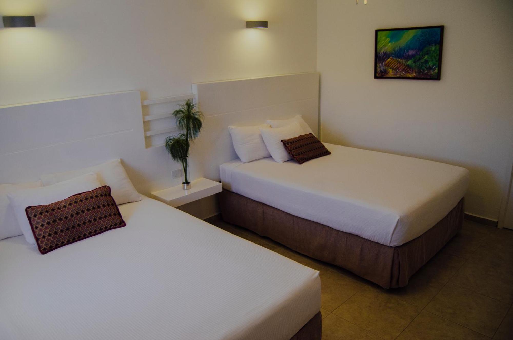 Agua Dorada Beach Hotel By Lidotel Playa El Agua Ngoại thất bức ảnh